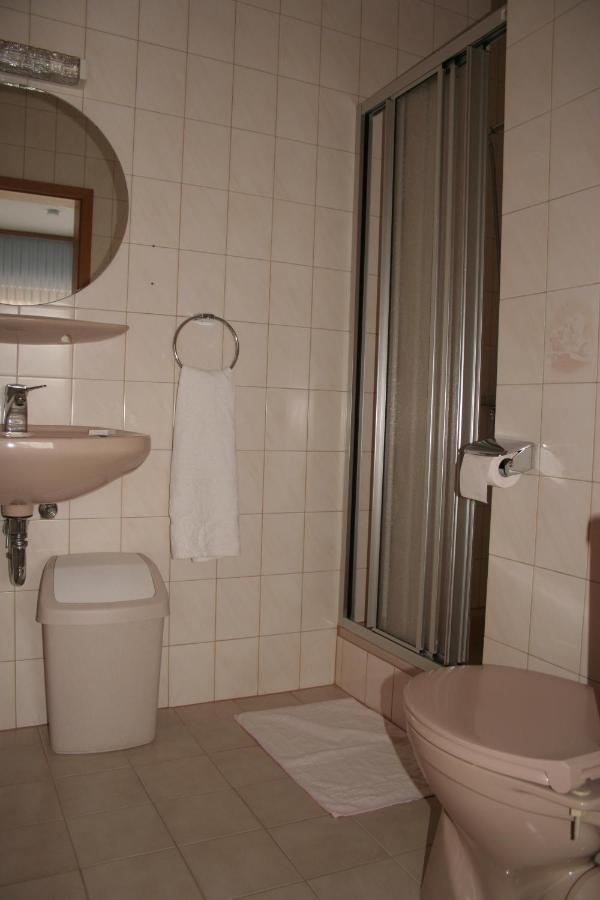 Hotel Michaela Ramstein-Miesenbach Room photo